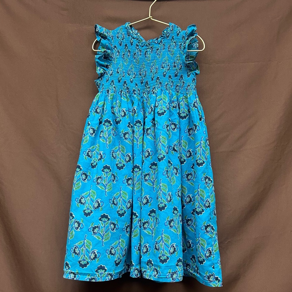 Little girls floral smocked sleeveless dress